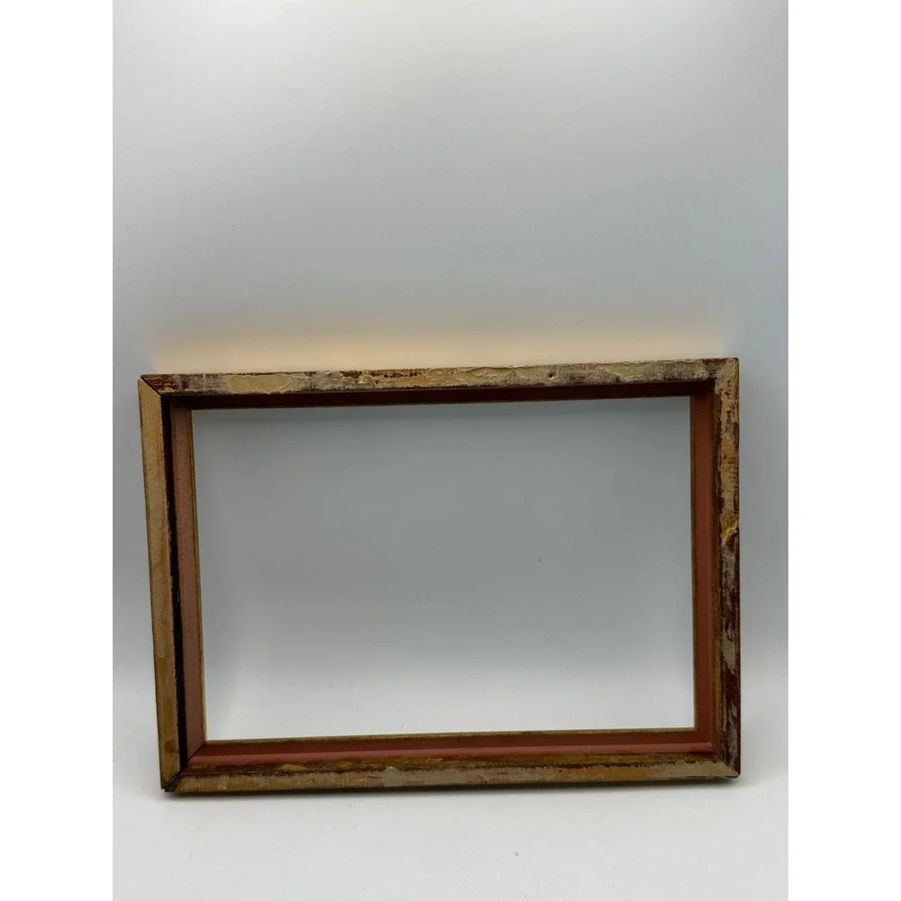 Vintage Ornate Gold Gilt Wood Picture‎ Frame Scroll Relief Open Frame 8x10